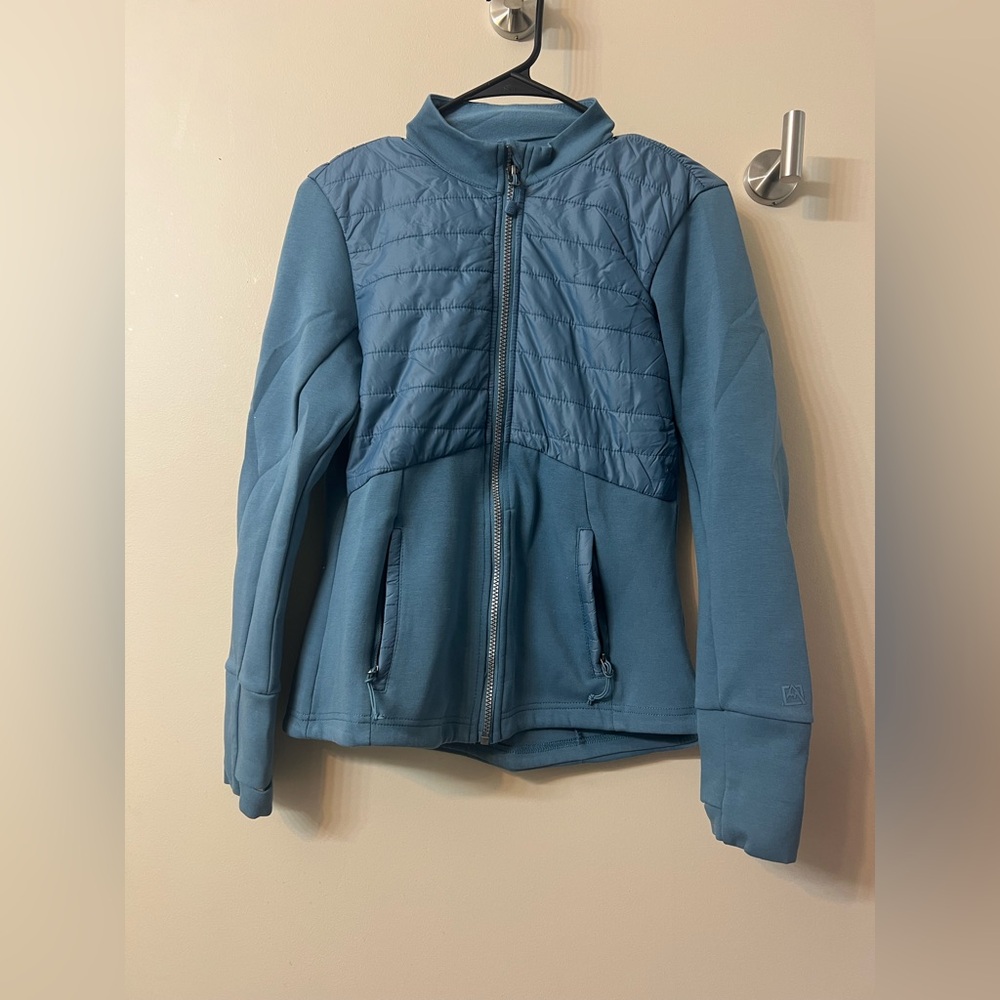 Avalanche Logan Hybrid Scuba Jacket   Size small.